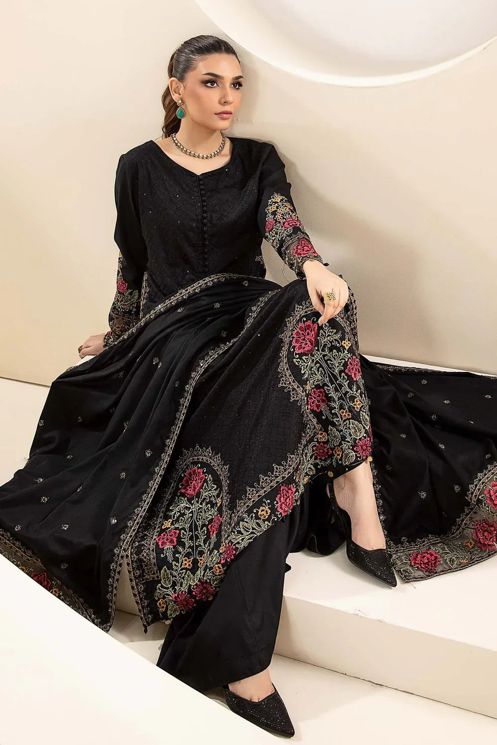 LUXURY PREMIUM EMB 3PC LAWN 2026